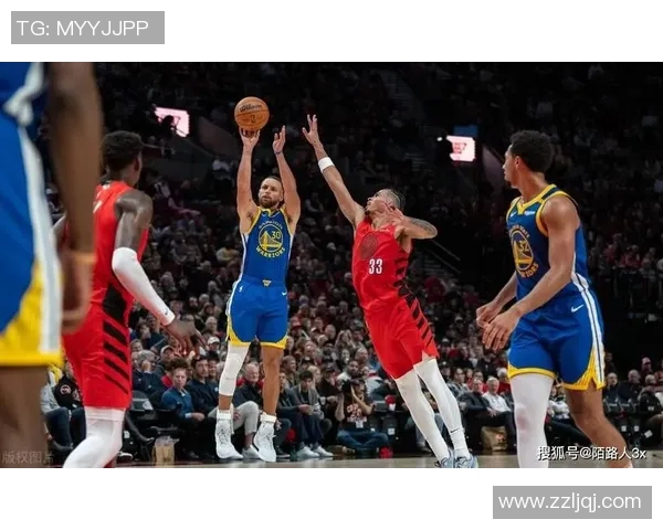 勇士与开拓者激战四月十七日NBA季后赛精彩回顾与分析